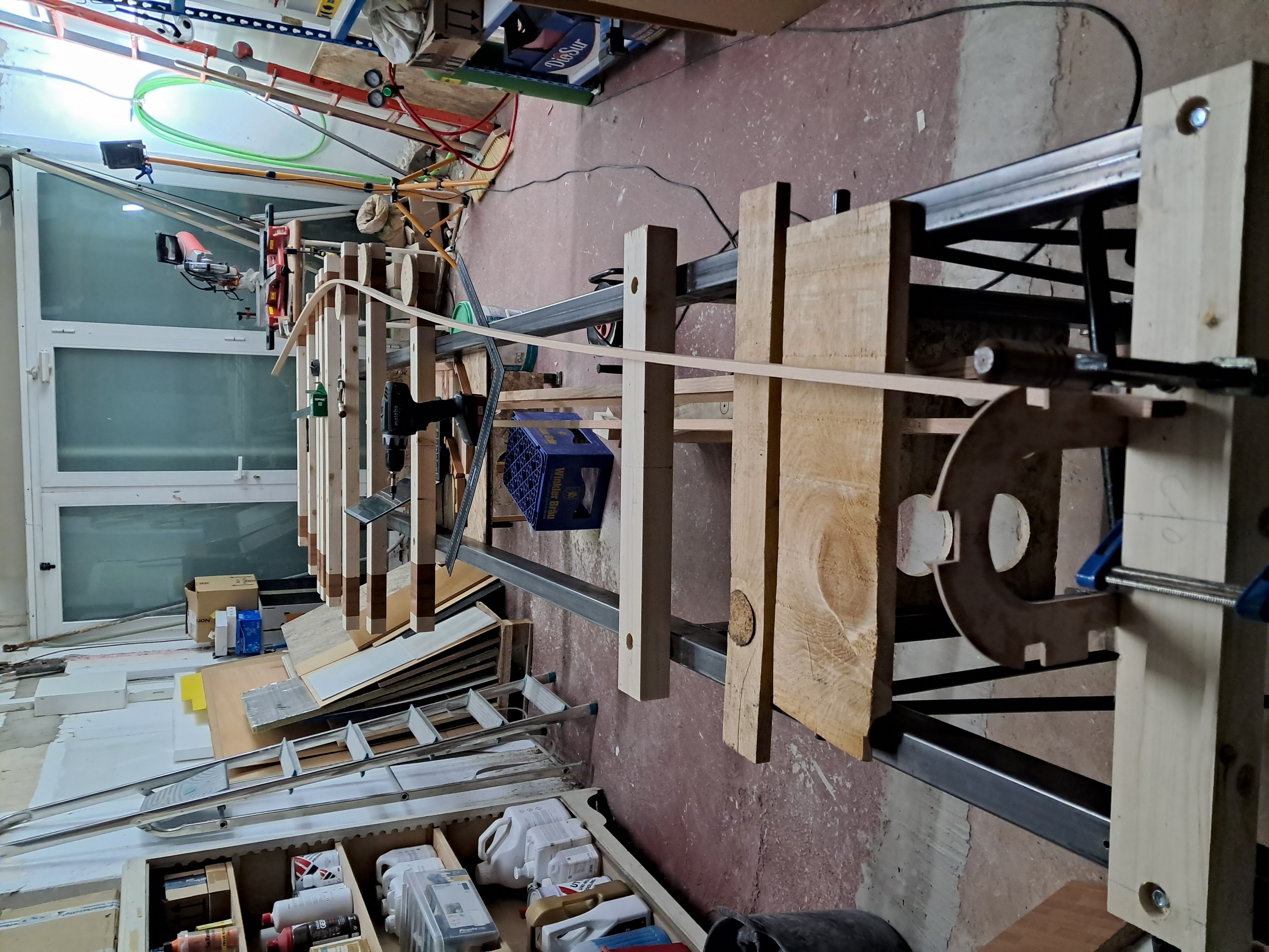 First glimpse of fuselage shape...