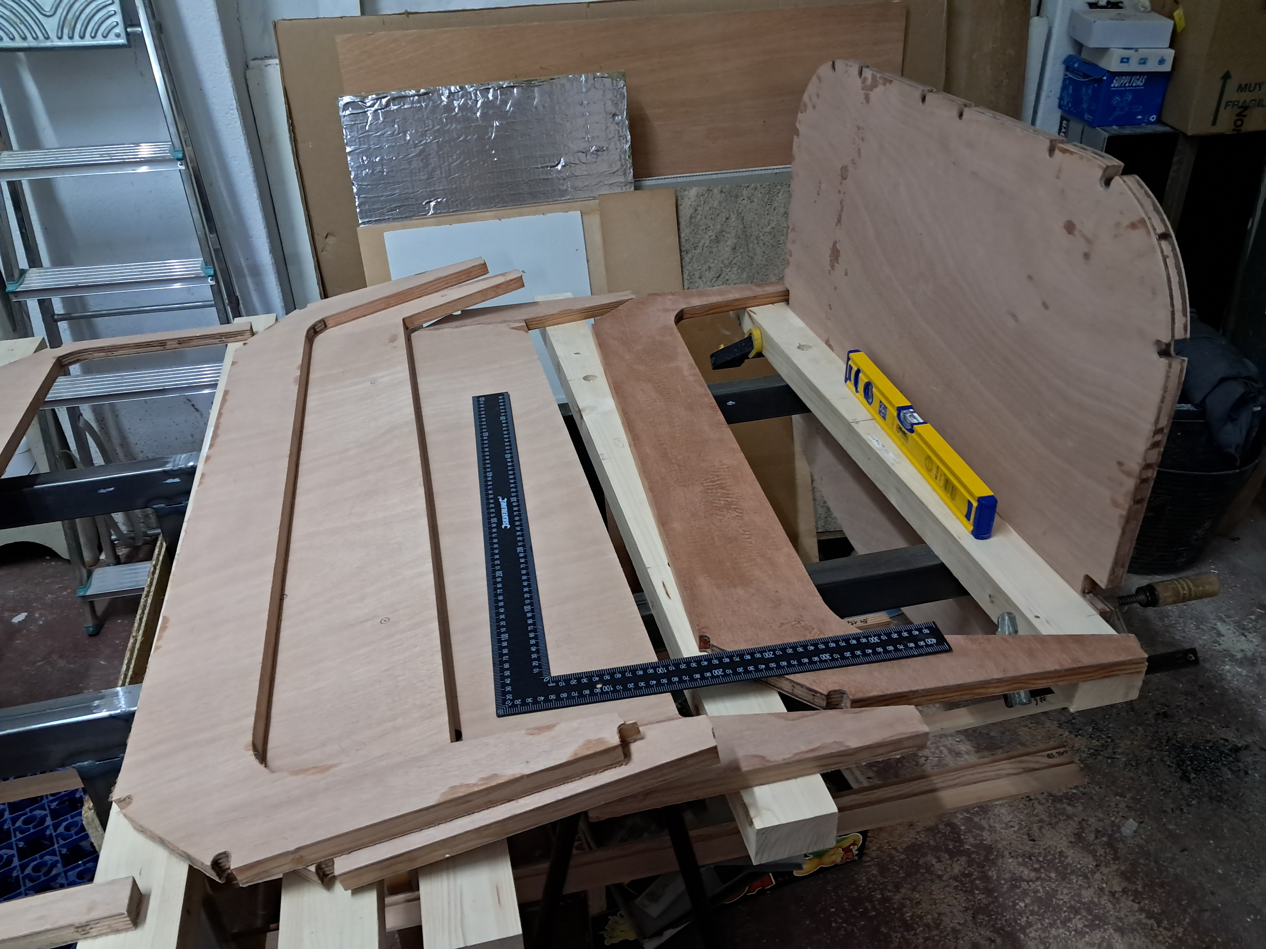 Es hora de dejarlo por hoy.