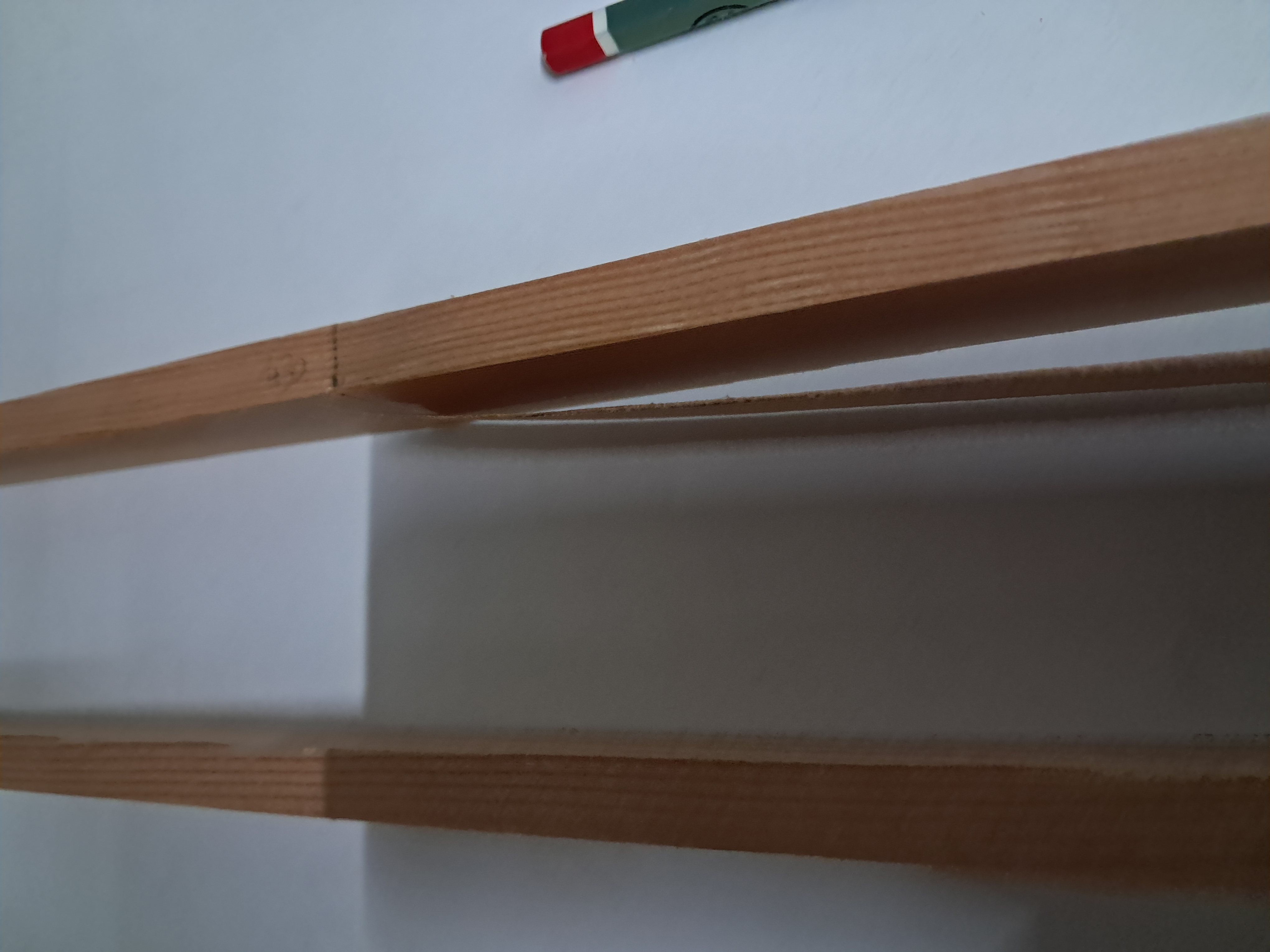 18 mm de largeur totale au niveau de C10.
