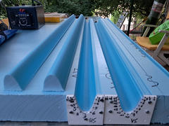 Both hotwire cuts done. Horizontal stabilizer to the left, vertical stabilizer to the right.