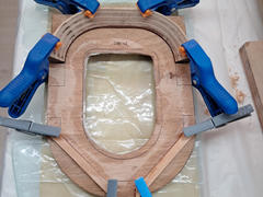 Renforts du C10 collés en place.